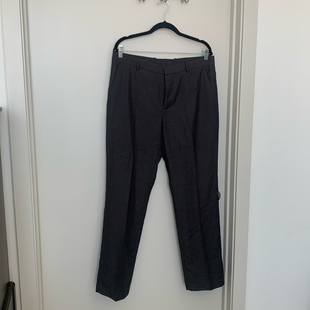 Like Brand New Perry Ellis Mens Pants 33x30